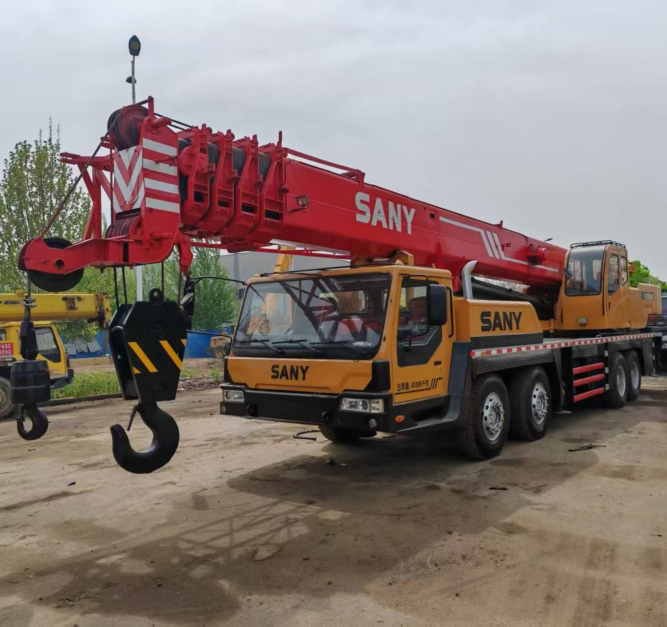 Crane Equipment