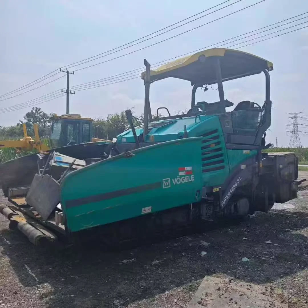Asphalt Paver